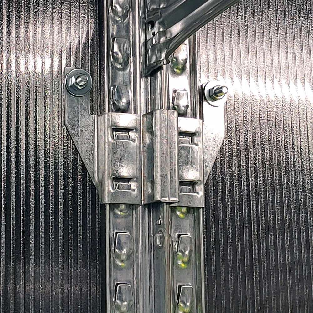 Element mocujący regał do ściany Element mocujący regał do ściany